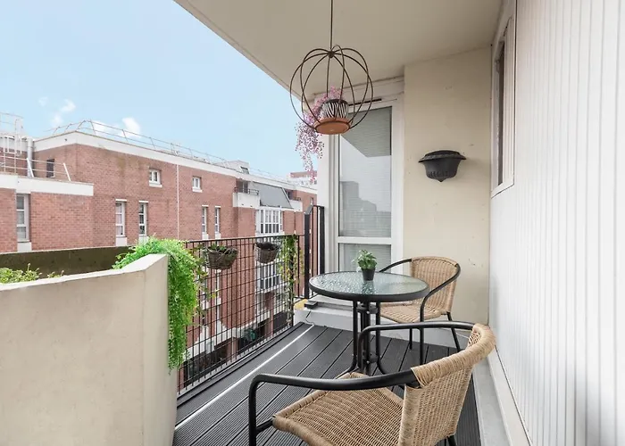 Appartement Grand T2 à 8mn De Lille Et Stadium Terrasse Et Parking Privé Villeneuve-d'Ascq